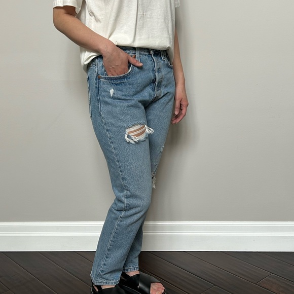 Levi’s 501 skinny it can’t touch this. - Picture 3 of 6